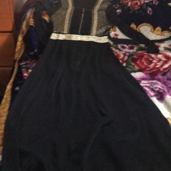 6 abayas good condition - Picture 4 of 7